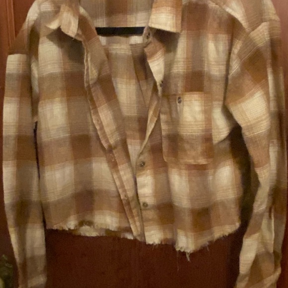 COPY - No Comment Flannel Crop - Picture 5 of 10